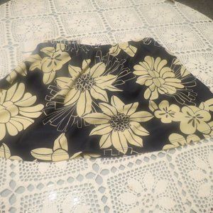 Sunsets skirtina Swim cover up Small NWT